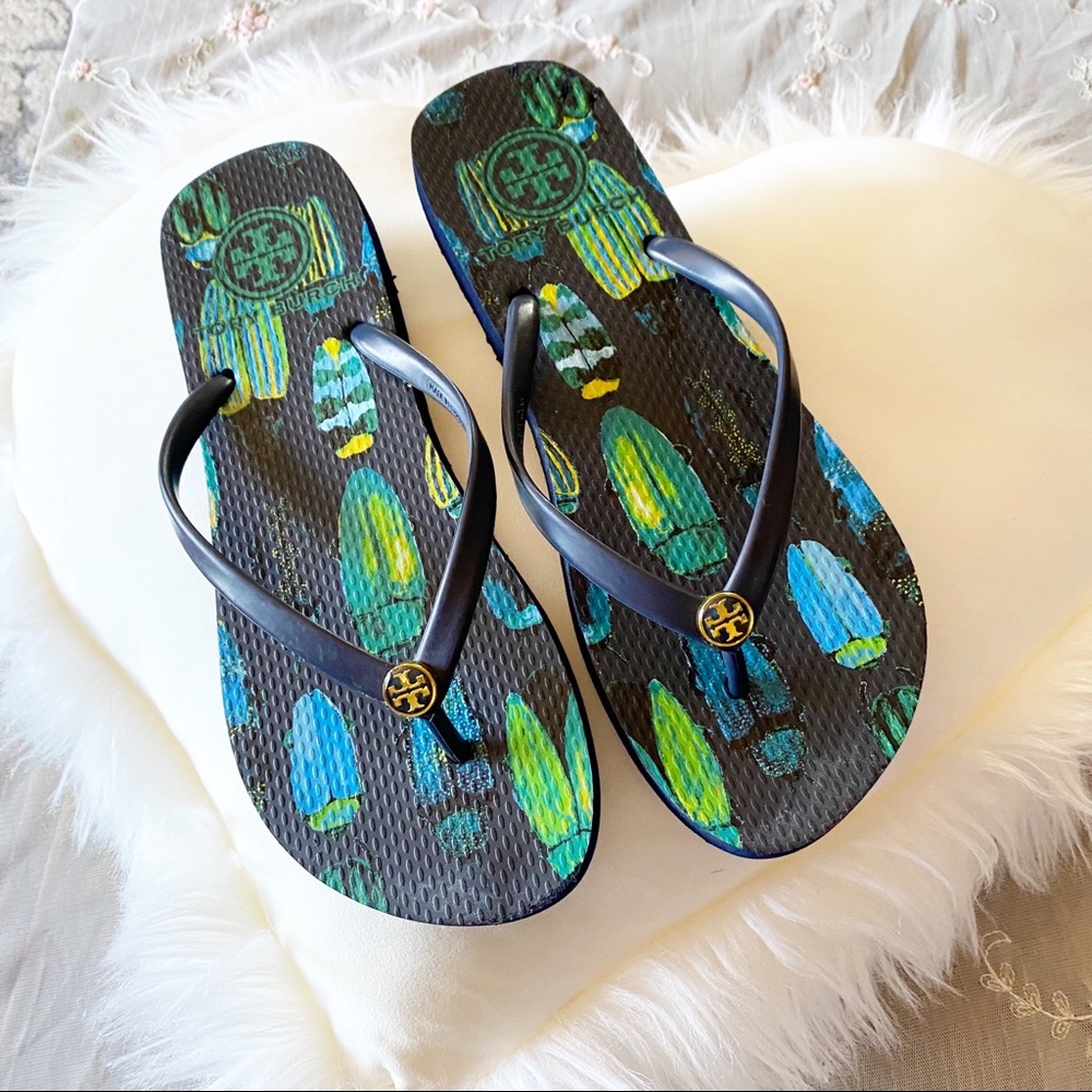tory burch flip flops
